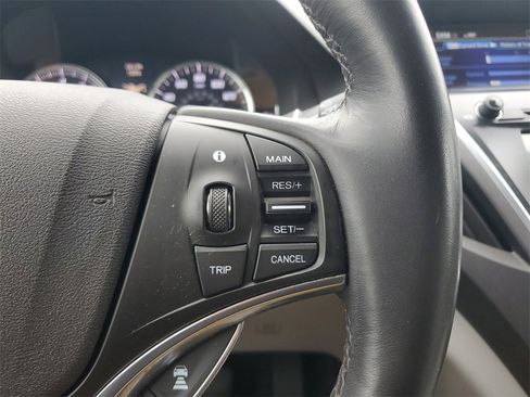 Certified 2017 Acura MDX SH-AWD image 25