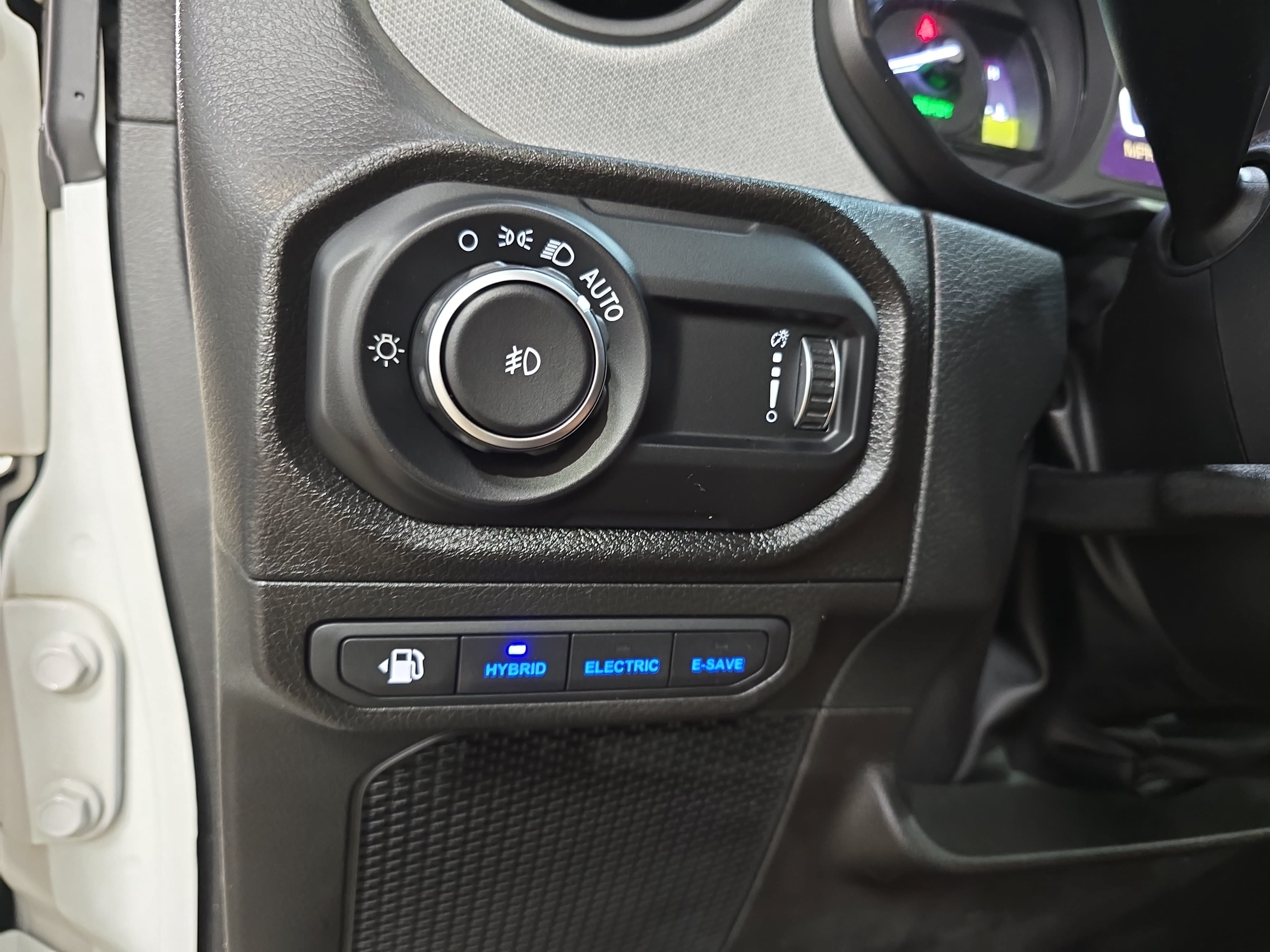 Used 2024 Jeep Wrangler Unlimited AWD/4WD image 23