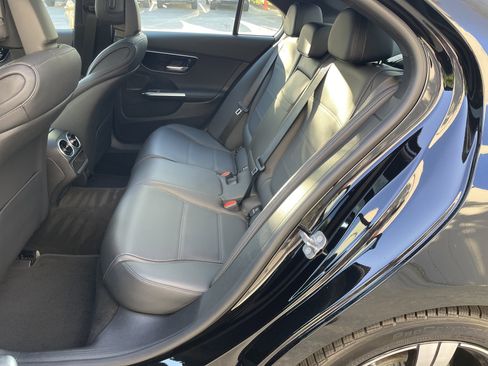 Certified 2025 Mercedes-Benz C 300 Sedan image 40