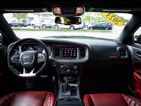 Used 2023 Dodge Charger SRT Hellcat w/ Harman/Kardon Audio Group image 29