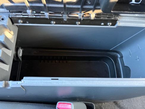 Used 2005 Dodge Dakota SLT image 36