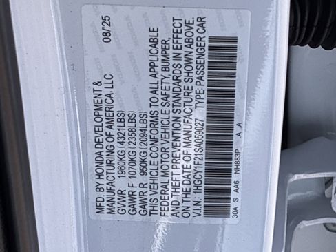 Certified 2025 Honda Accord LX image 37