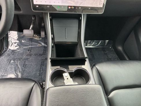 Used 2020 Tesla Model Y Long Range image 13