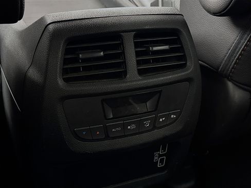 Certified 2022 Honda Pilot TrailSport image 26