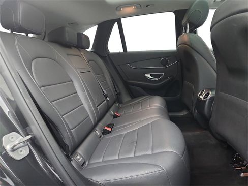 Used 2021 Mercedes-Benz GLC 300 4MATIC image 26