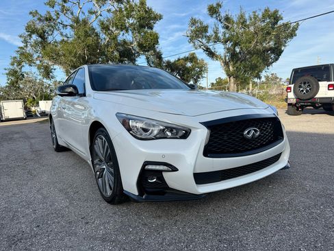 Used 2024 INFINITI Q50 Sensory image 11
