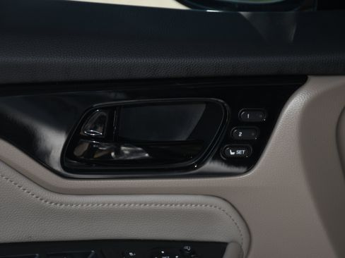 Used 2023 Honda Odyssey Elite image 12