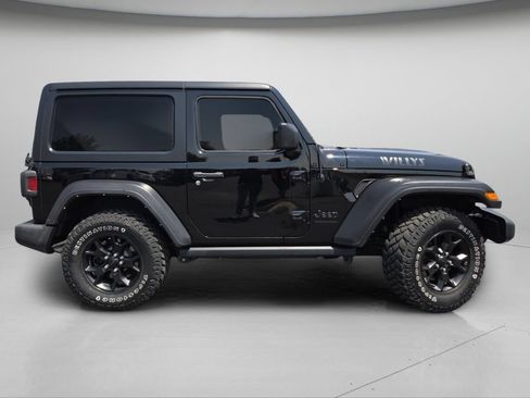 Used 2022 Jeep Wrangler Sport AWD/4WD image 23