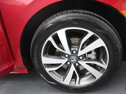 Used 2024 Honda Odyssey Touring image 43