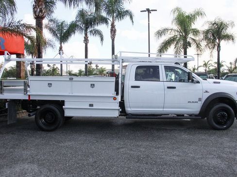 Used 2022 RAM 5500 Tradesman w/ Chrome Appearance Group AWD/4WD image 12