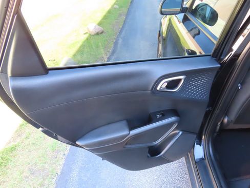 Certified 2022 Kia Soul EX FWD image 30