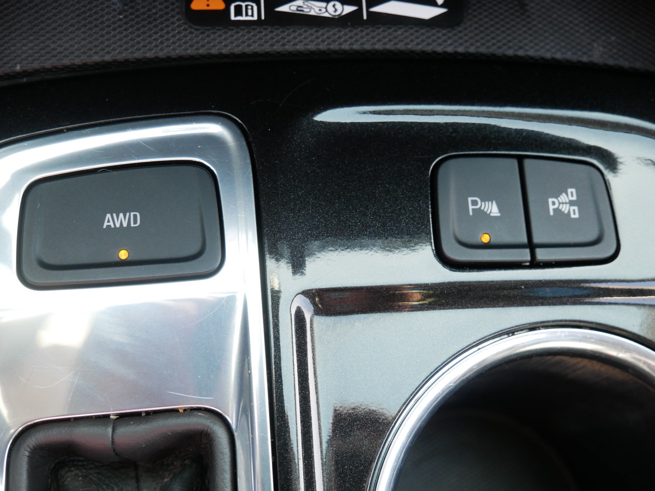 Used 2024 Chevrolet Equinox Premier AWD/4WD image 33