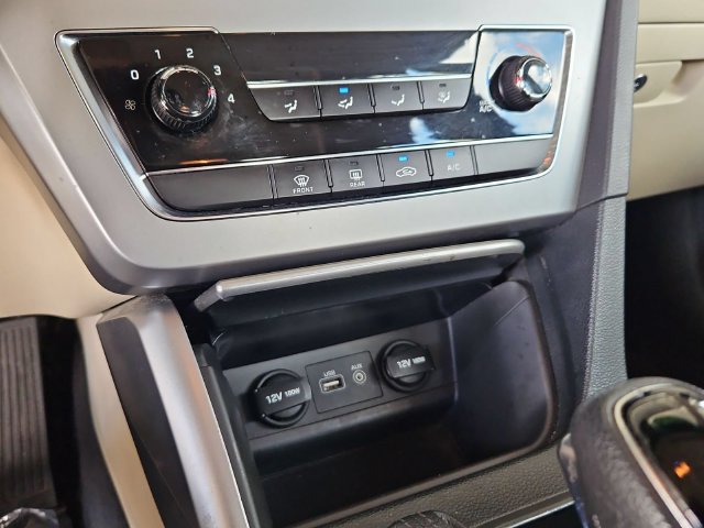 Used 2017 Hyundai Sonata SE FWD image 17