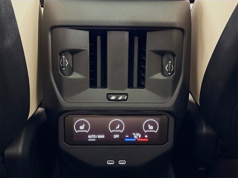 Used 2025 BMW X3 M50 image 26