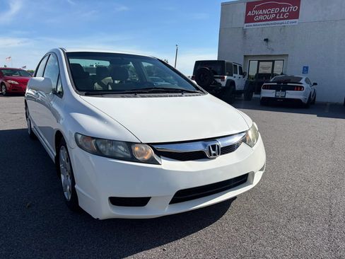 Used 2011 Honda Civic LX image 12