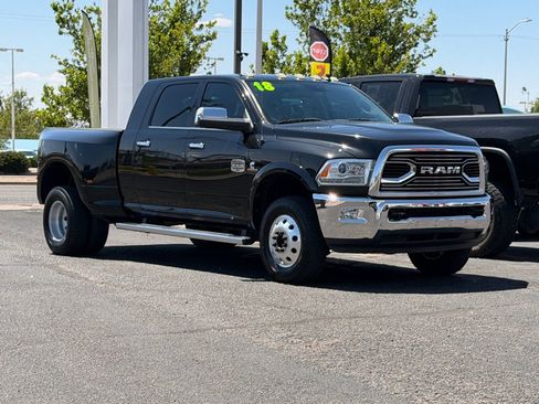 Used 2018 RAM 3500 Laramie Longhorn w/ Convenience Group AWD/4WD image 54