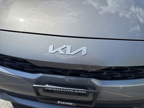 Certified 2023 Kia Forte LXS w/ LXS Technology Package FWD image 15
