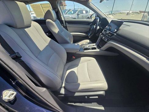 Used 2019 Honda Accord EX-L image 10