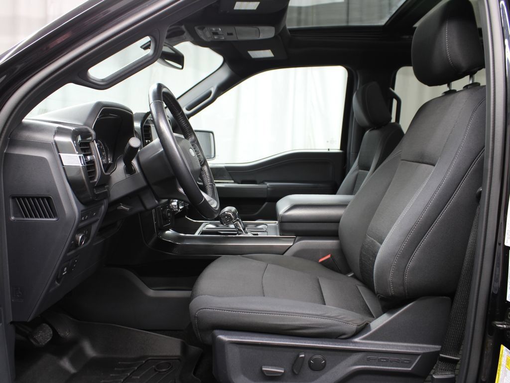 Used 2022 Ford F150 XLT w/ Equipment Group 302A High AWD/4WD image 15