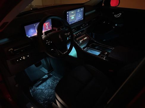 New 2026 Lincoln Aviator Reserve image 9