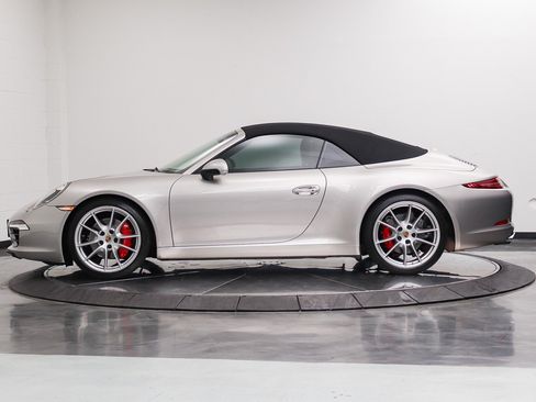 Used 2013 Porsche 911 Carrera S RWD image 3