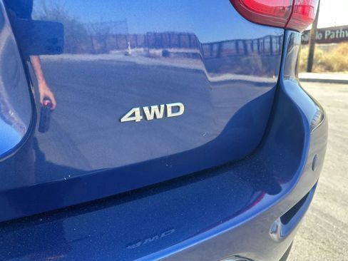 Used 2020 Nissan Pathfinder S AWD/4WD image 6