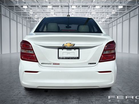 Used 2017 Chevrolet Sonic Premier image 4