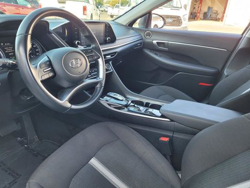 Used 2022 Hyundai Sonata SEL FWD image 11