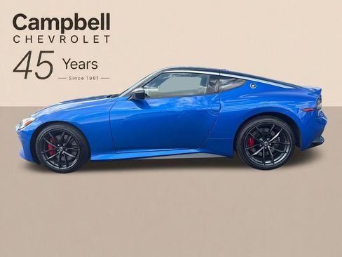 Used 2024 Nissan Z Performance w/ Floor Mat Package RWD image 2