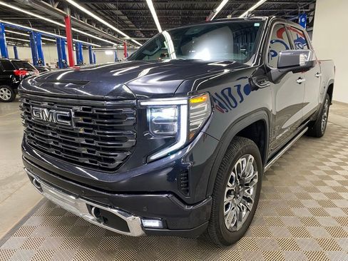 Used 2023 GMC Sierra 1500 Denali Ultimate AWD/4WD image 7