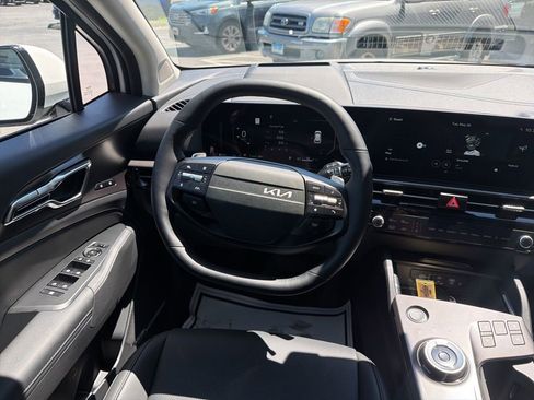 New 2026 Kia Sportage SX Prestige AWD/4WD image 24