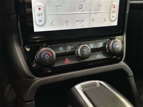 New 2025 Ford Ranger XLT w/ Equipment Group 301A High image 22