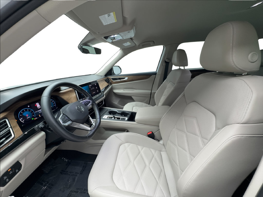 Used 2026 Volkswagen Atlas SE FWD image 21