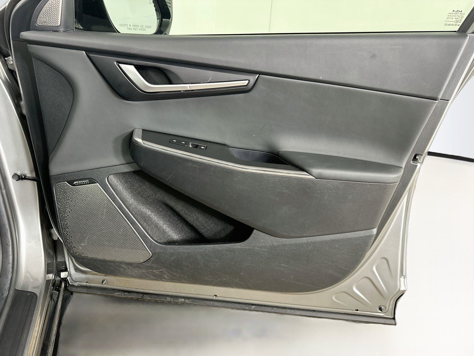 Used 2023 Kia EV6 Wind RWD image 32