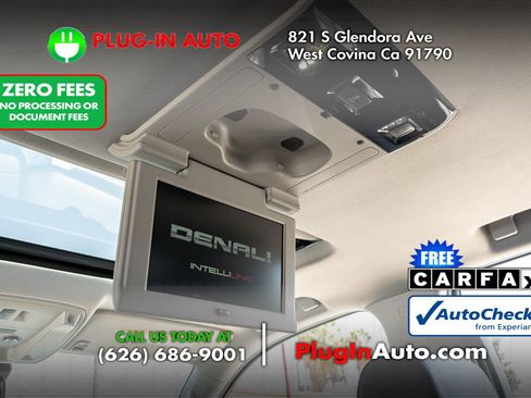 Used 2020 GMC Yukon Denali w/ Denali Premium Package AWD/4WD image 1