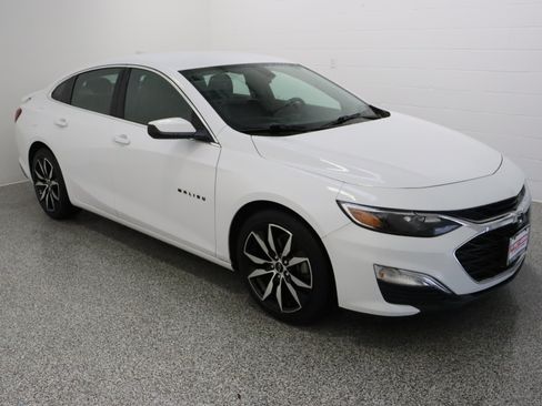 Used 2020 Chevrolet Malibu RS w/ LPO, Convenience Package 1 FWD image 4