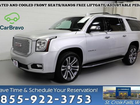 Certified 2017 GMC Yukon XL SLT AWD/4WD image 1