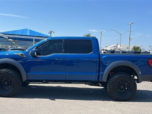 Certified 2022 Ford F150 Raptor w/ Equipment Group 801A High AWD/4WD image 7