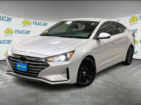 Used 2019 Hyundai Elantra SE w/ Cargo Package image 3