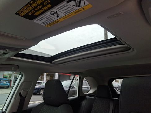 Used 2024 Toyota RAV4 XLE w/ Convenience Package FWD image 14