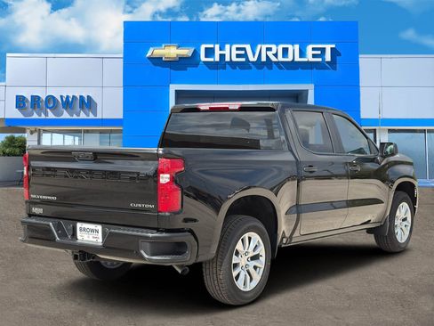 New 2026 Chevrolet Silverado 1500 Custom image 3