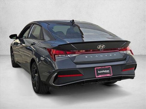 New 2026 Hyundai Elantra Sport image 9