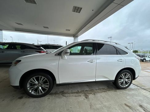 Used 2013 Lexus RX 350 FWD w/ Navigation Pkg image 3