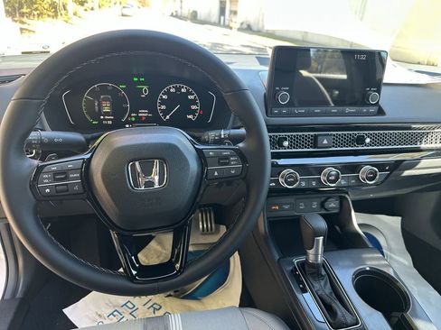 New 2025 Honda Civic Sport image 11