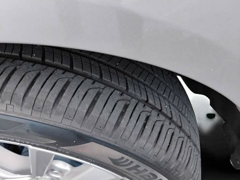 Used 2021 Honda Accord LX image 38