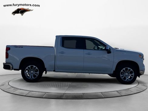 Used 2025 Chevrolet Silverado 1500 LTZ w/ LTZ Convenience Package II AWD/4WD image 2