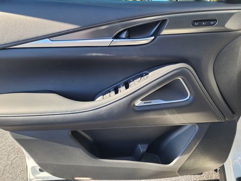 Used 2025 INFINITI QX60 Luxe w/ Black Edition image 23