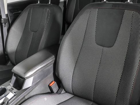 Used 2016 Chevrolet Equinox LT image 22