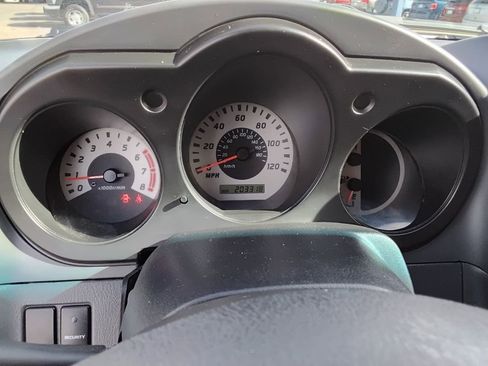 Used 2004 Nissan Xterra XE image 11