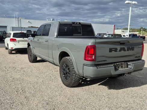Used 2026 RAM 2500 Limited AWD/4WD image 10